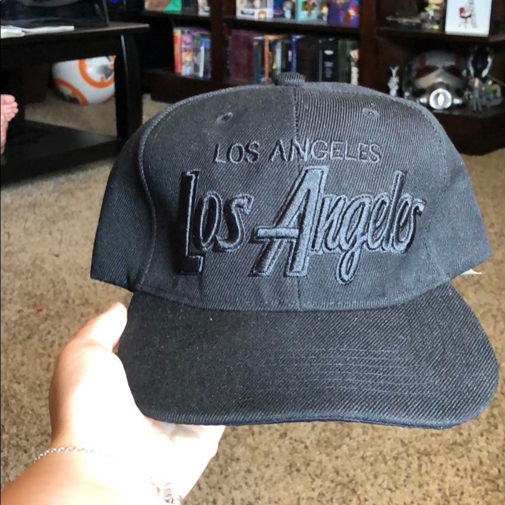 LA black baseball cap